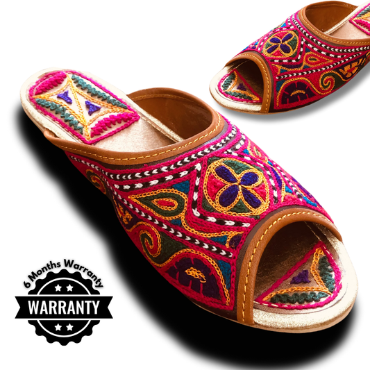 Hand-Embroidered Khussa Chappal (Wedding Special)